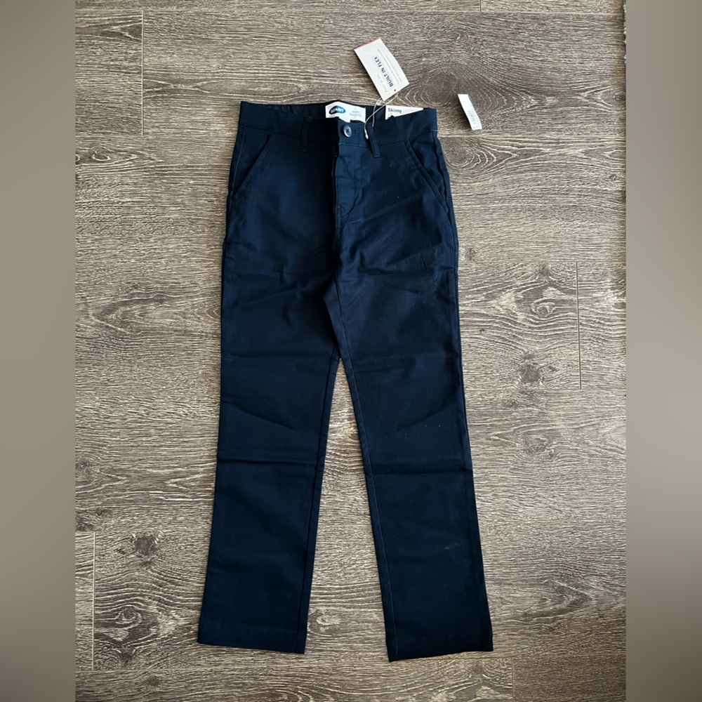 Old Navy Skinny size 8 navy pants new with tags